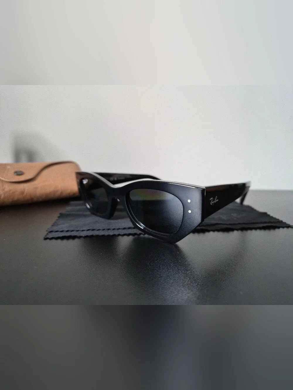 Rayban ZENA sunglasses polished black frame